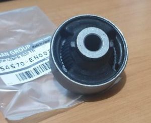 54570-3UB0A NISSAN. X-trail T31 T32 serena c26 bushing bush lower arm.