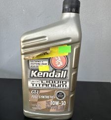 Kendall Liquid Titanium GT-1 Full Synthetic 10W-30 1 U.S. Qrt / 946mL