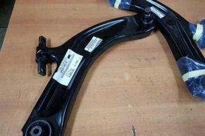 L/S CRADLE ARM 54501-4CL1B ECD XTRAIL T32/ QASHQAI. LOWER