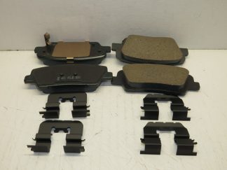 HI-Q- REAR BRAKE PADS- PN#: 583022WA00. FOR: KIA SORENTO- 12-14. SP1247